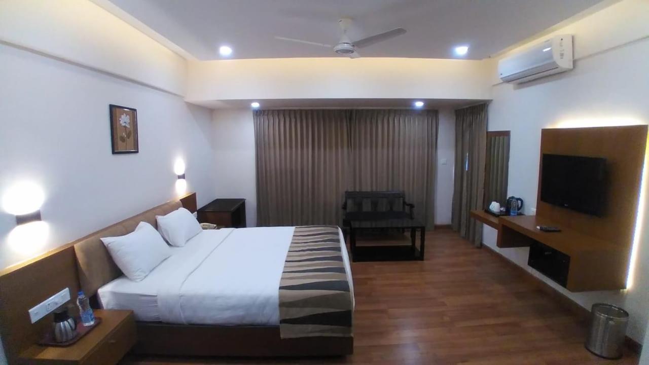 坎努尔 Malabar Residency酒店 外观 照片